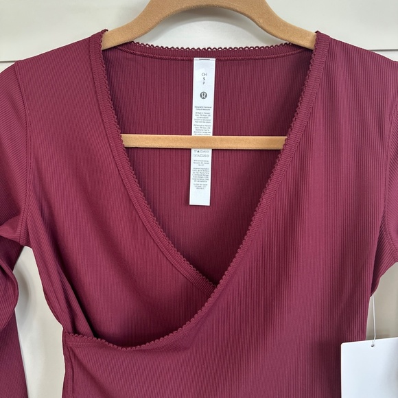 LULULEMON HEART NULU RIBBED WRAP FRONT LONG SLEEVE SHIRT BURGUNDY BAY SZ SMALL - Picture 2 of 6